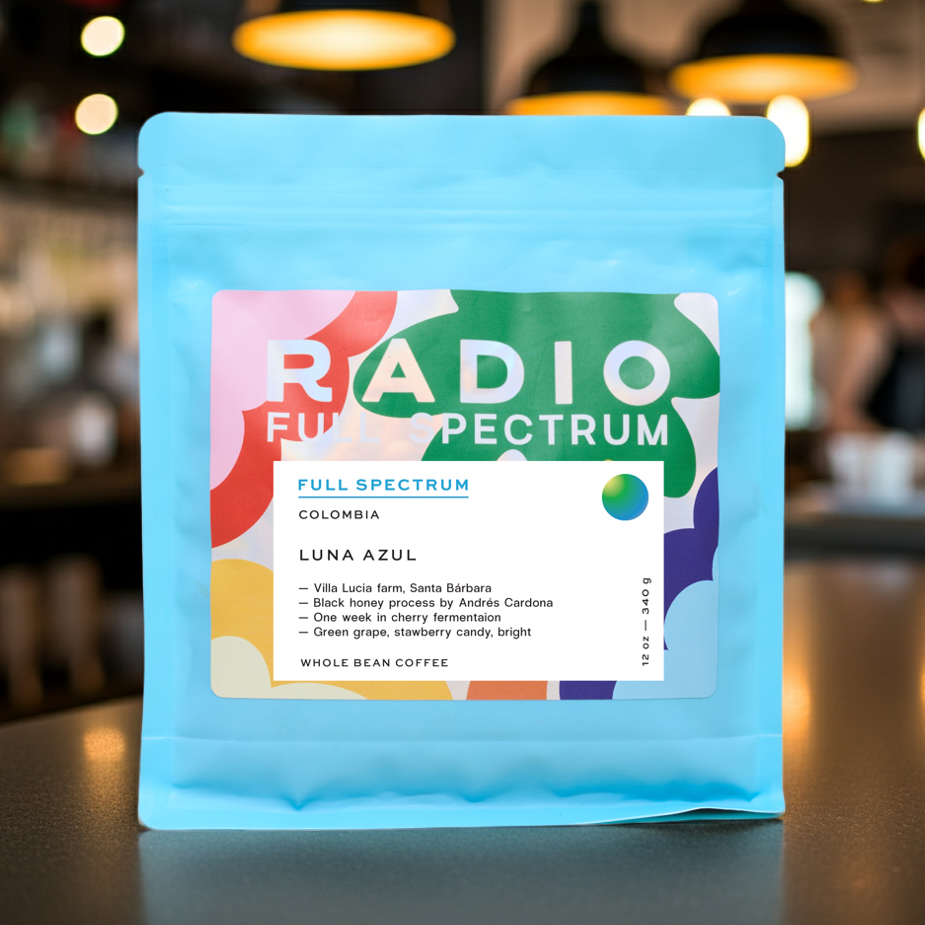 luna azul colombian whole bean coffee 